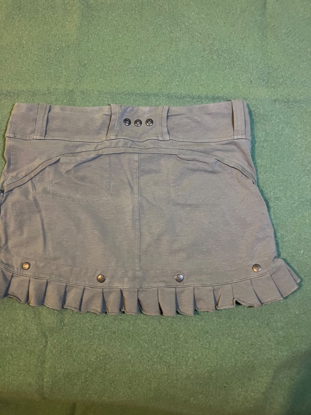Women’s Nomads Hemp wear large skirt with rear pockets - Picture 4 of 5
